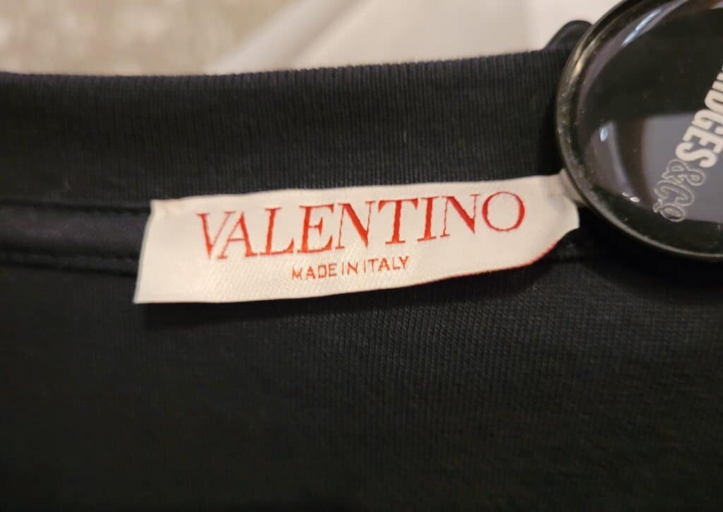 Valentino est-il fabriqué en Italie